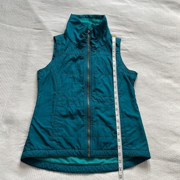 Columbia Lightweight Fleece Lined Vest Size XS - Picture 4 of 9